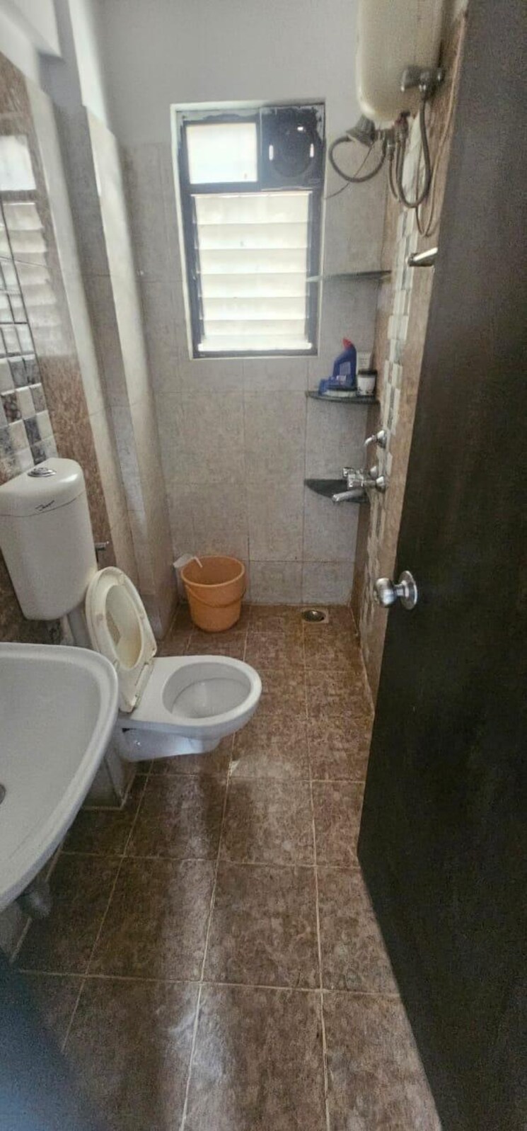 Bathroom, sagar-park-wadgaon-sheri 2 Bedroom 750 Sq.Ft. Apartment In Wadgaon Sheri Pune 8026695