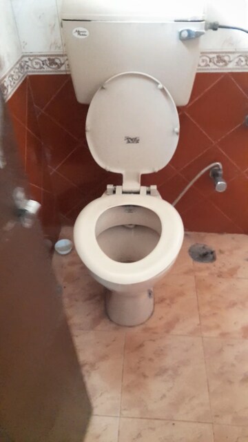 Bathroom in 3.5 BHK Apartment at Mayur Vihar Phase 1 – for Rent