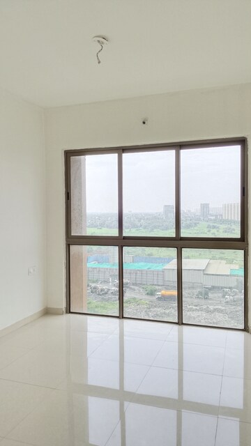 Room in 2 BHK Apartment at Runwal My City Phase II Cluster 05, Dombivli East – for Rent