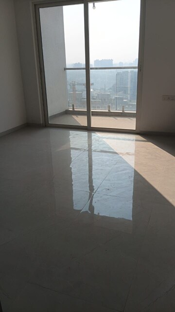 Room in 2 BHK Apartment at Aple Ghar, Kharadi – for Rent