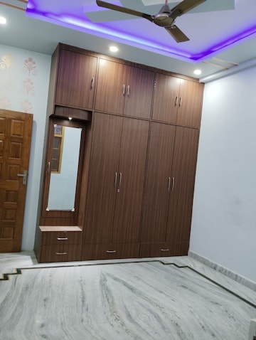 Furnished Amenities in  Office Space at Mahanagar – for Rent