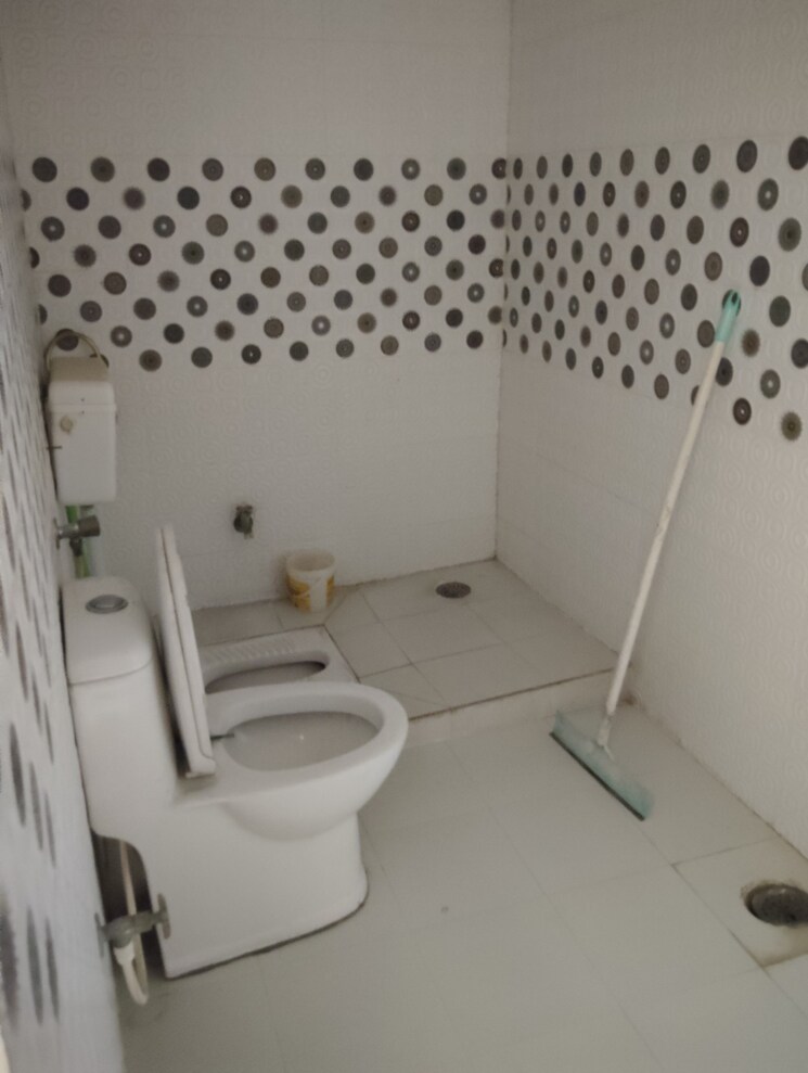 Bathroom, mahanagar 4 Bedroom 3200 Sq.Ft. Independent House In Mahanagar Lucknow 8026797