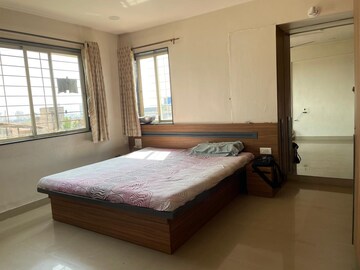 Bedroom in 3 BHK Apartment at Kumar Parisar, Kothrud – for Rent