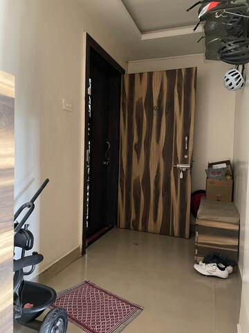 Living Room in 3 BHK Apartment at Kumar Parisar, Kothrud – for Rent