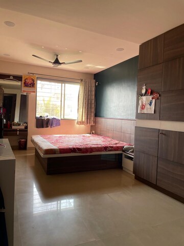 Bedroom in 3 BHK Apartment at Kumar Parisar, Kothrud – for Rent