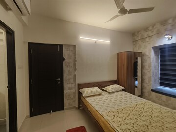 Bedroom in 2 BHK Apartment at Raheja Vistas, Nacharam – for Rent