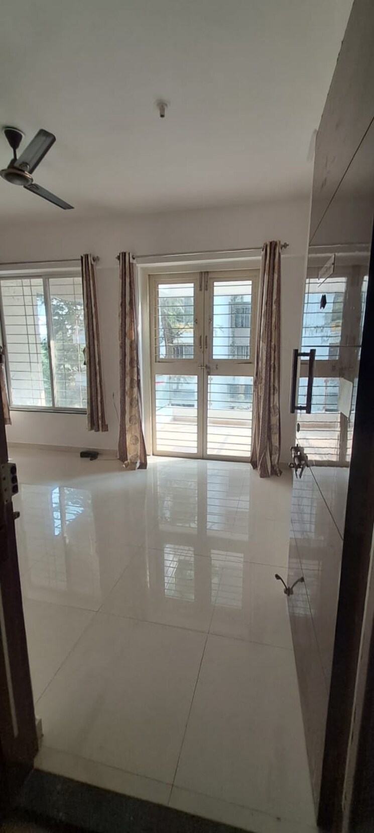 Room, mont-vert-oystera 2 Bedroom 750 Sq.Ft. Apartment In Wakad Pune 8026839