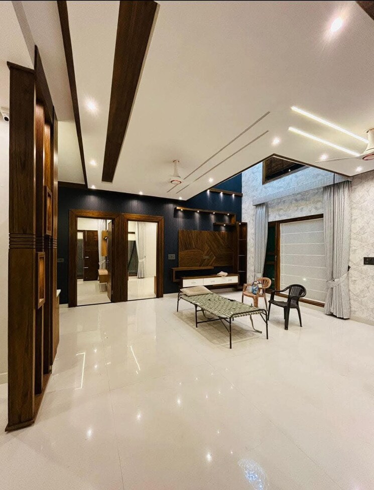 Gym, sunny enclave 4 Bedroom 200 Sq.Yd. Independent House In Sunny Enclave Mohali 8026967