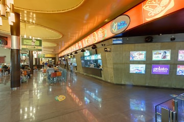 Parking in  Shop at Mahagun Metro Mall, Vaishali Sector 3 – for Sale