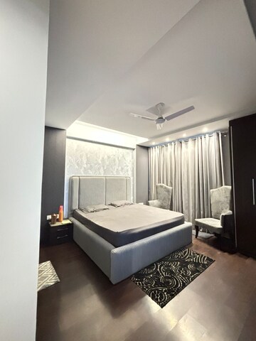 Bedroom in 4 BHK Apartment at Vatika City, Sector 49 – for Sale