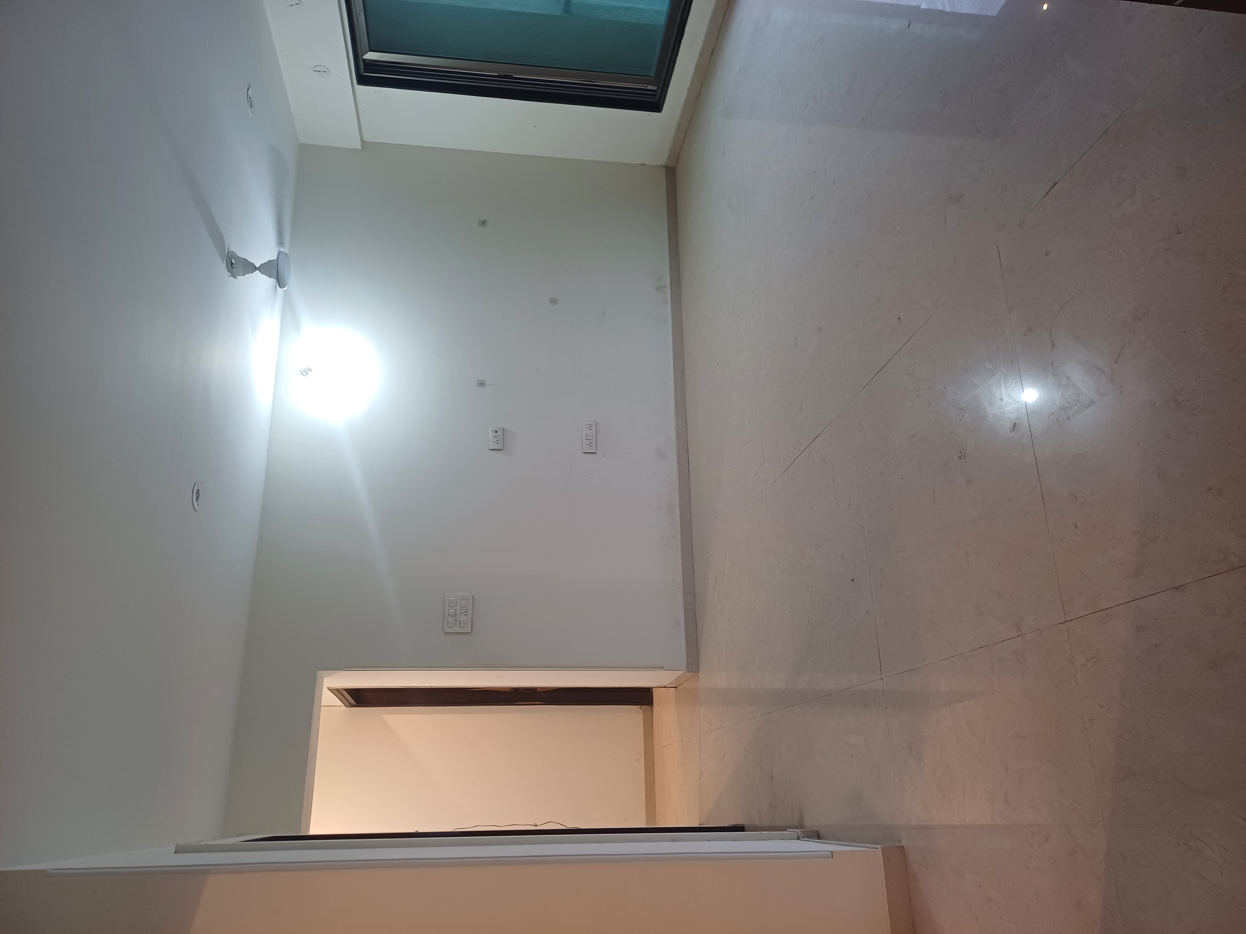 2 BHK Apartment For Sale in Lashkaria Empress