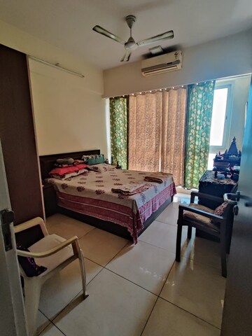 2 BHK Apartment For Rent in LnT Crescent Bay T4 Parel Mumbai  8027058