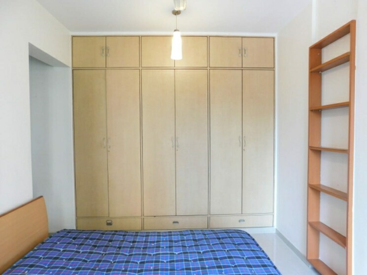 Bedroom, lake-home 2 Bedroom 890 Sq.Ft. Apartment In Powai Mumbai 8027081