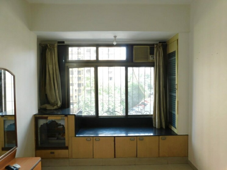 Bedroom, lake-home 2 Bedroom 890 Sq.Ft. Apartment In Powai Mumbai 8027081