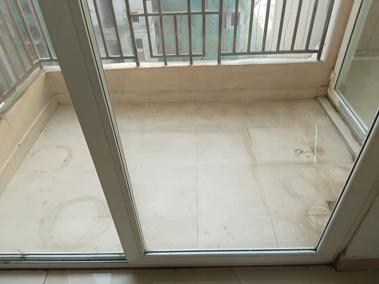 3 BHK Apartment For Sale in Amrapali Golf Homes