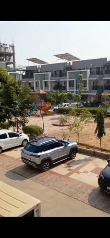 4 BHK Villa – Exterior View View at Chandkheda - for Rent