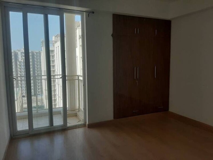 Room, emaar-gurgaon-greens 3.5 Bedroom 1650 Sq.Ft. Apartment In Sector 102 Gurgaon 8027189