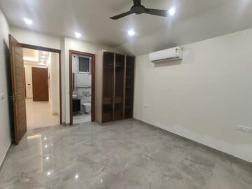 Room in 2 BHK Builder Floor at Freedom Fighters Enclave – for Rent