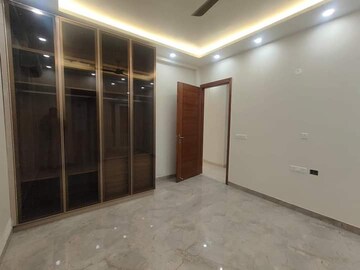 Room in 2 BHK Builder Floor at Freedom Fighters Enclave – for Rent