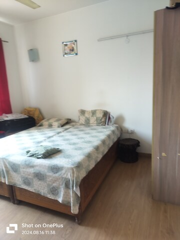 Bedroom in 3.5 BHK Builder Floor at SS Almeria, Sector 84 – for Rent