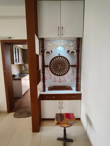 Furnished Amenities in 3 BHK Apartment at DLF The Primus, Sector 82a – for Rent