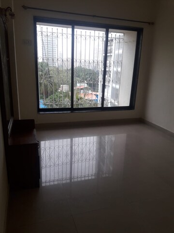 Master Bedroom in 2 BHK Apartment at Chembur – for Rent