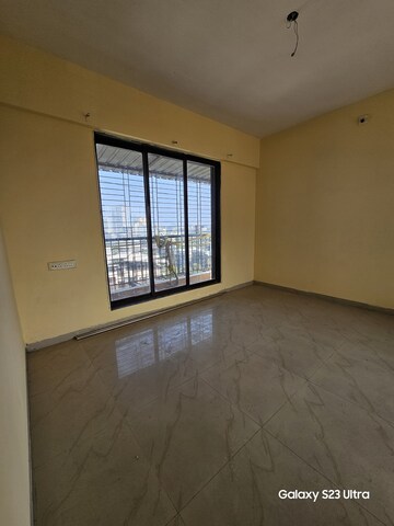Room in 2 BHK Apartment at Shree Gajanan Maharaj Nagar CHS, Kalyan West – for Rent