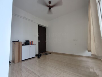 Room in 1 BHK Apartment at VTP Leonara, Mahalunge – for Rent