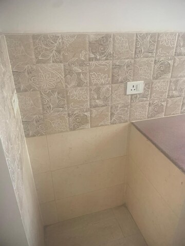 Bathroom in 2.5 BHK Apartment at Amrapali Golf Homes, Sector 4, Greater Noida – for Rent
