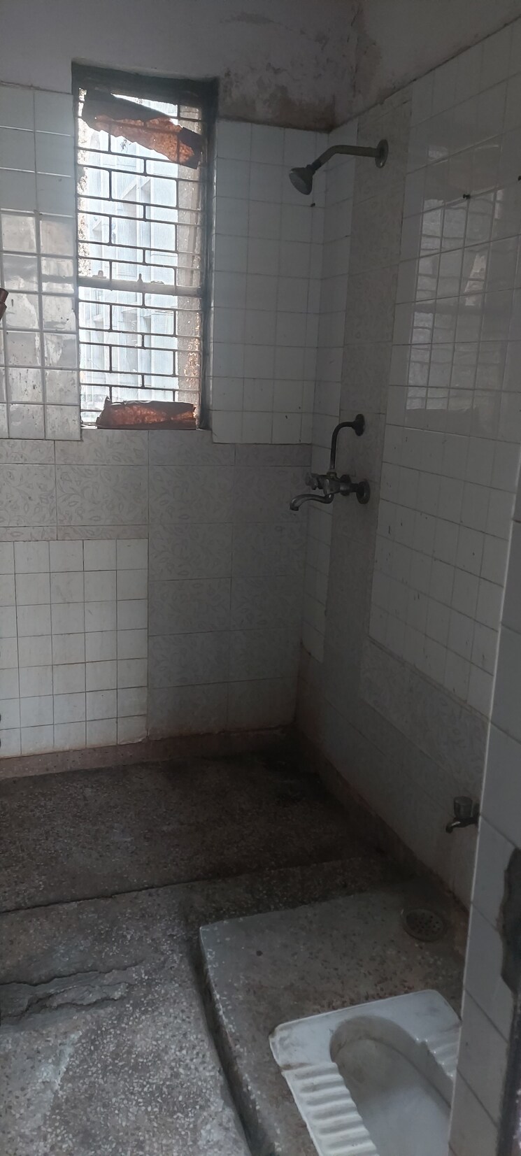 Bathroom, ip extension 2 Bedroom 1050 Sq.Ft. Apartment In Ip Extension Delhi 8027324