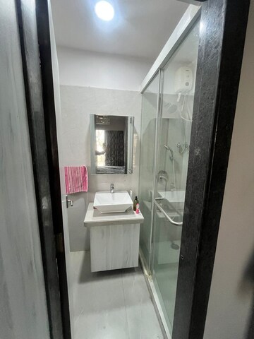 Bathroom in 1 BHK Apartment at Chembur – for Rent