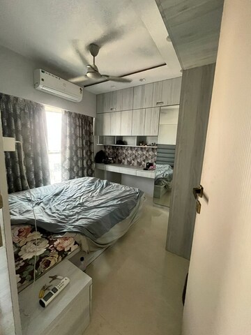 Bedroom in 1 BHK Apartment at Chembur – for Rent