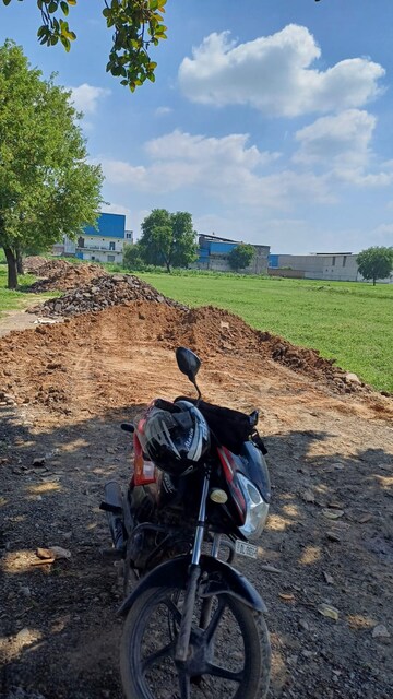  Plot For Sale in Bhopani Village