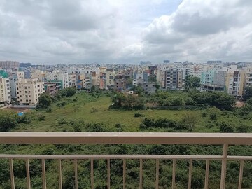 Plot Area in 3 BHK Apartment at INDIS Viva City, Kondapur – for Rent