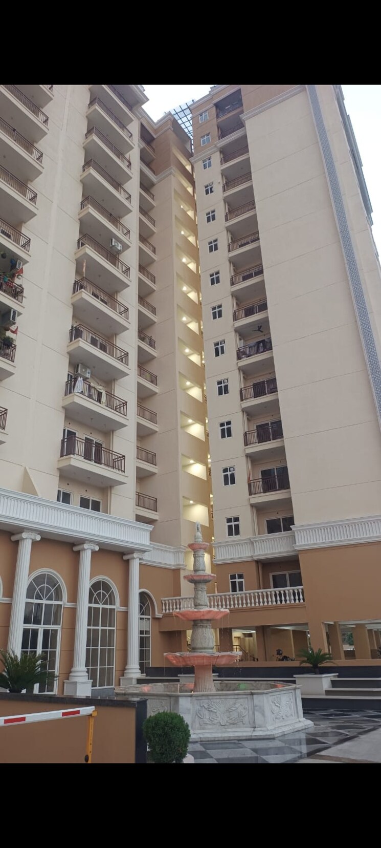 Exterior View, tejas-greenberry-signatures 2.5 Bedroom 1036 Sq.Ft. Apartment In Vrindavan Yojna Lucknow 8027400