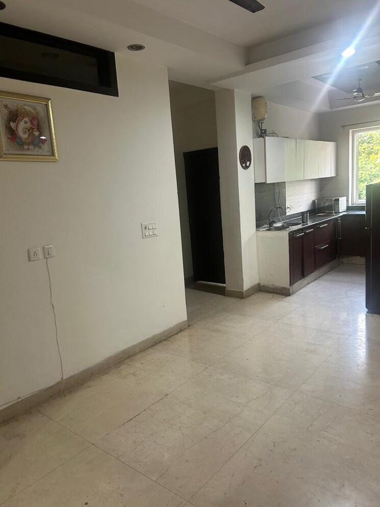 Master Bedroom, shree-vardhman-flora 2.5 Bedroom 1500 Sq.Ft. Apartment In Sector 90 Gurgaon 8027403