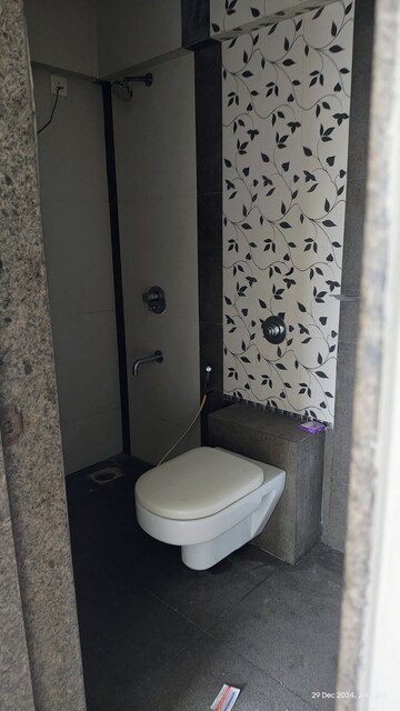 Bathroom in 3 BHK Apartment at HDIL Metropolis Residences, Andheri West – for Sale