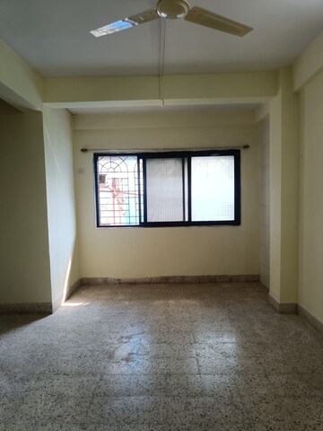 Room in 2 BHK Apartment at Powai Cosmopolitan CHS, Powai – for Rent
