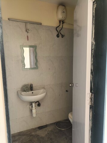 Master Bedroom in 3 BHK Apartment at DB Orchid Suburbia, Kandivali West – for Rent