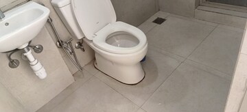 Bathroom in 2 BHK Apartment at Hiranandani Estate – for Rent