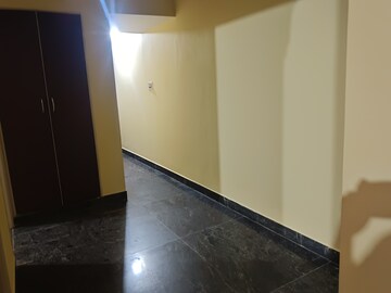 Room in 1 BHK Independent House at Agaram – for Rent