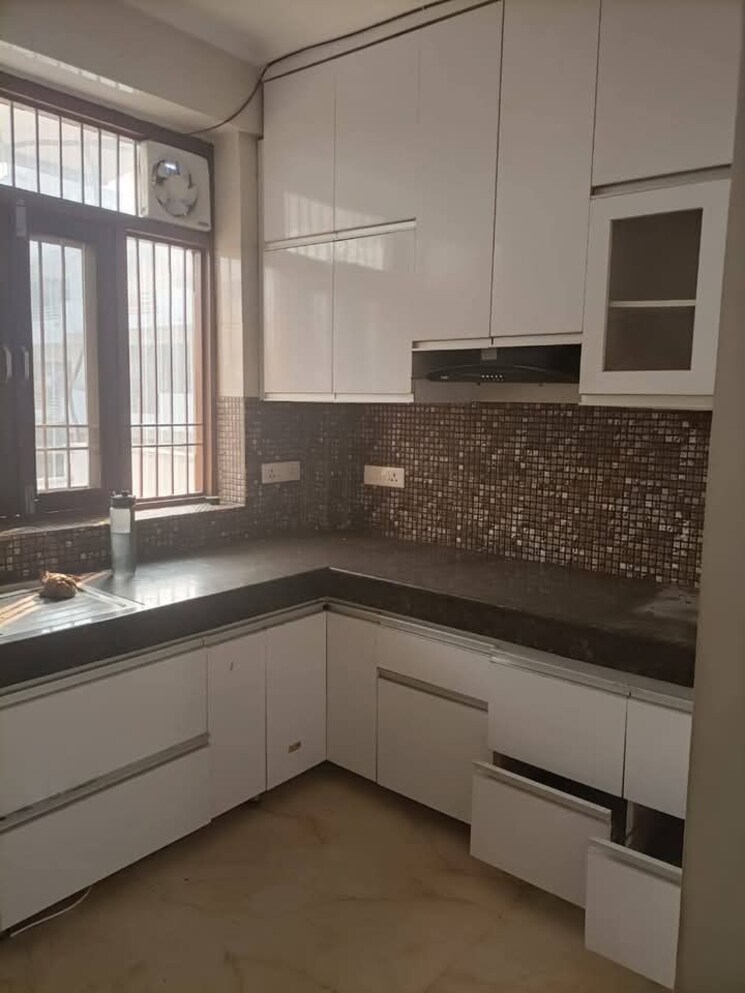 Kitchen, ats-marigold 3 Bedroom 3676 Sq.Ft. Apartment In Sector 89a Gurgaon 8027490