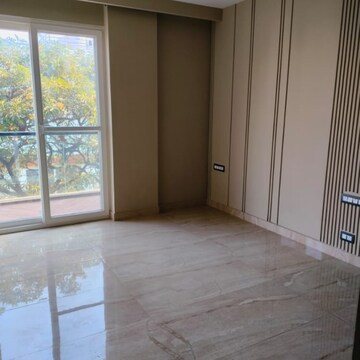 Room in 3 BHK Builder Floor at Sector 46 – for Rent