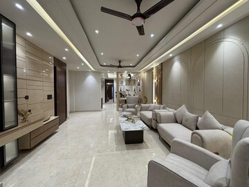 Master Bedroom in 4 BHK Builder Floor at Sai Enclave Niti Khand, Niti Khand – for Rent