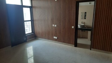 Room in 3 BHK Apartment at Maya Garden City, Lohgarh – for Rent