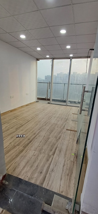 Commercial Office Space 430 Sq.Ft. For Rent in Noida Ext Sector 16b Greater Noida  8027586