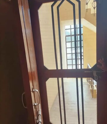 Staircase in 2 BHK Villa at Aliganj – for Rent