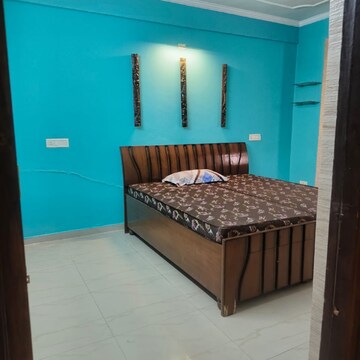 Room in 2 BHK Apartment at RKM Springdale Tower II, Vip Road – for Rent