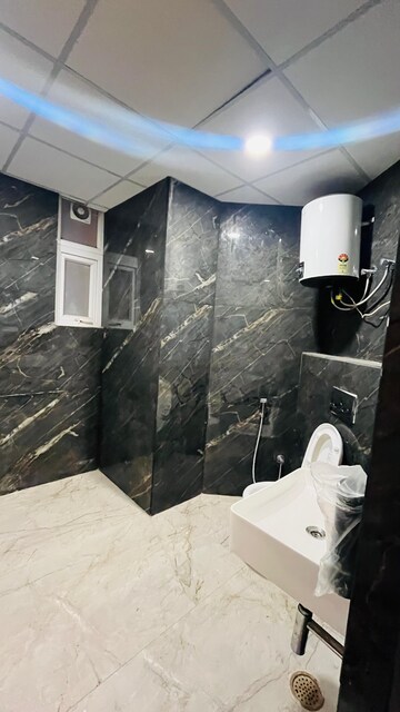Attached Bathroom in 2 BHK Apartment at Ambala Highway – for Rent