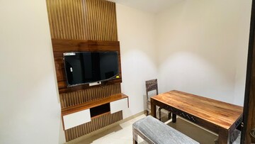 Room in 2 BHK Apartment at Ambala Highway – for Rent